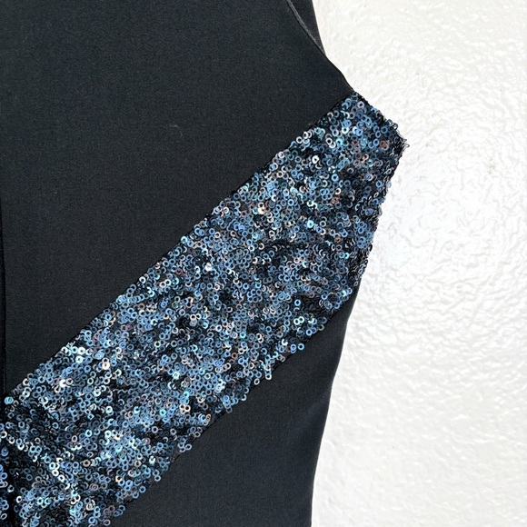 DRESS THE POPULATION Sequin Mini Dress - Picture 4 of 6